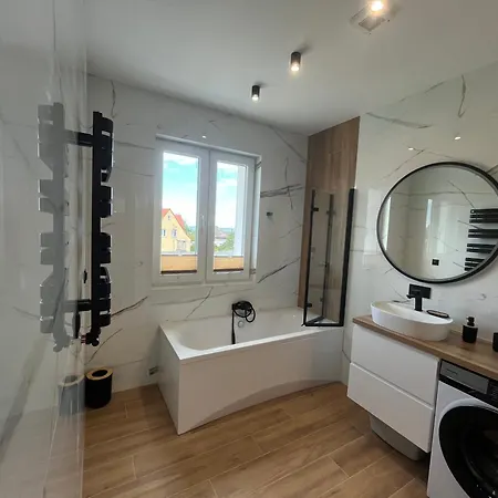 50 Metrow Do Plazy Dla 4 Osob Brzezno *